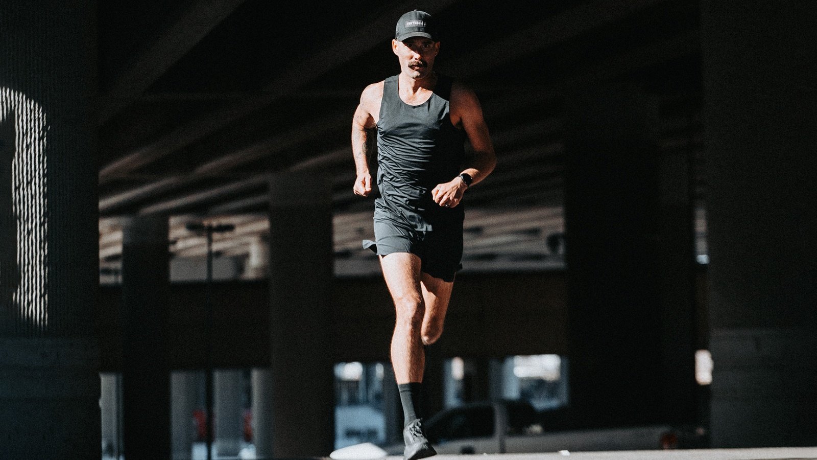 vegan runner robbie balenger jogging